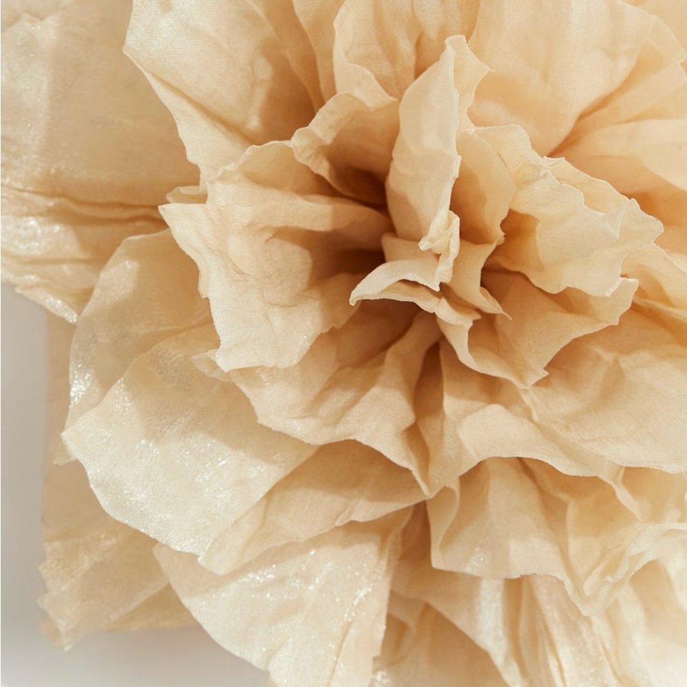Large Flower Brooch - Picture 3 of 4